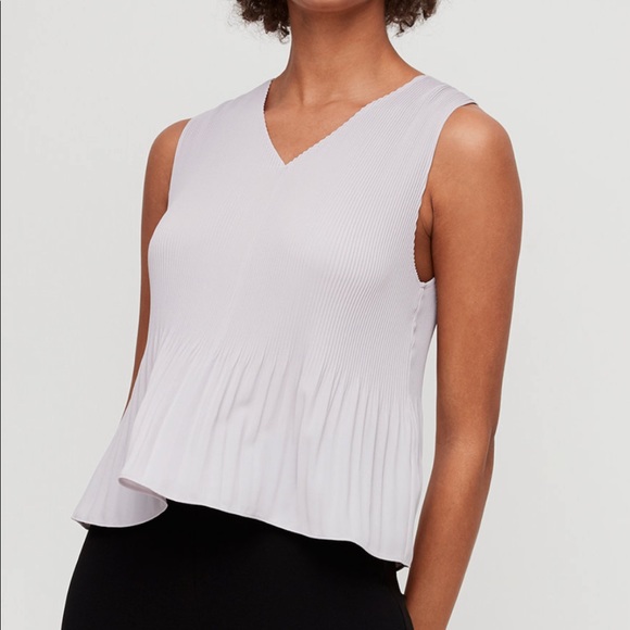 💛Aritzia Damien pleated blouse - Picture 1 of 2